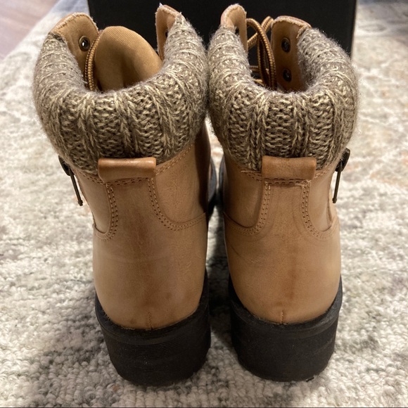 MIA pull-on ankle boots - Picture 4 of 4